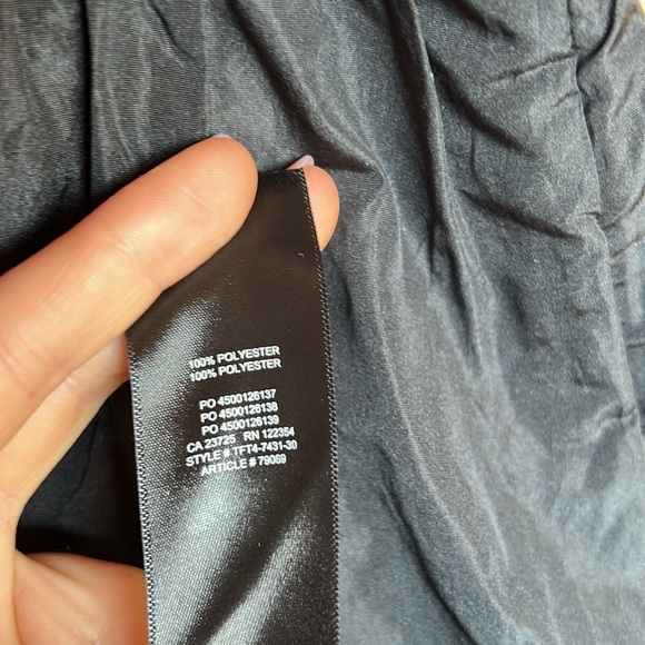 Wilfred Taffeta Tiered Midi Skirt in Black - Picture 11 of 12